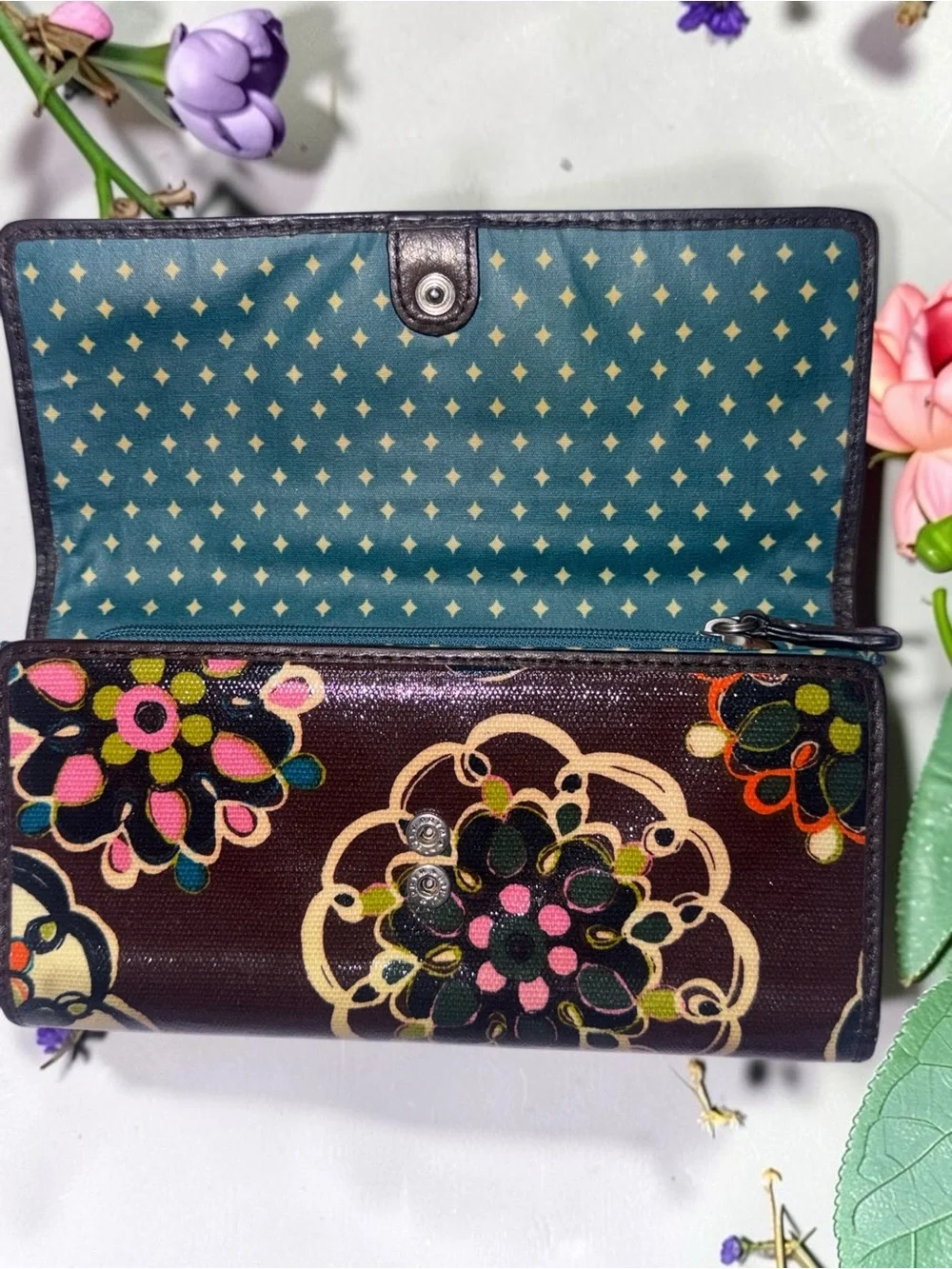 FOSSIL FLORAL PRINT BROWN CLUTCH WALLET ZIP POCKET MULTICOLOR
